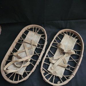 Vintage WW2 Army Snowshoes Bear Paws Mountain Division Emergency Shoes